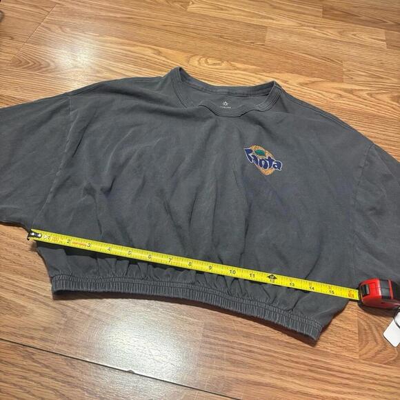 Offline By Aerie Cropped Tee Size Small - Picture 5 of 5